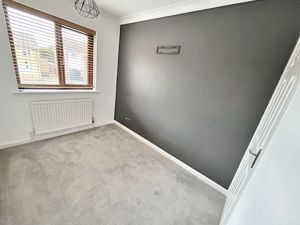 Bedroom- click for photo gallery